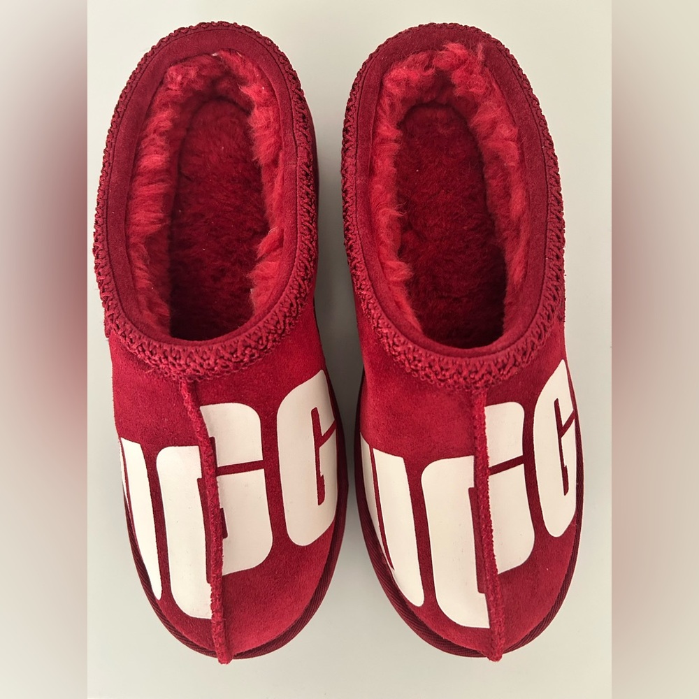 UGG Red Tasman Plush
